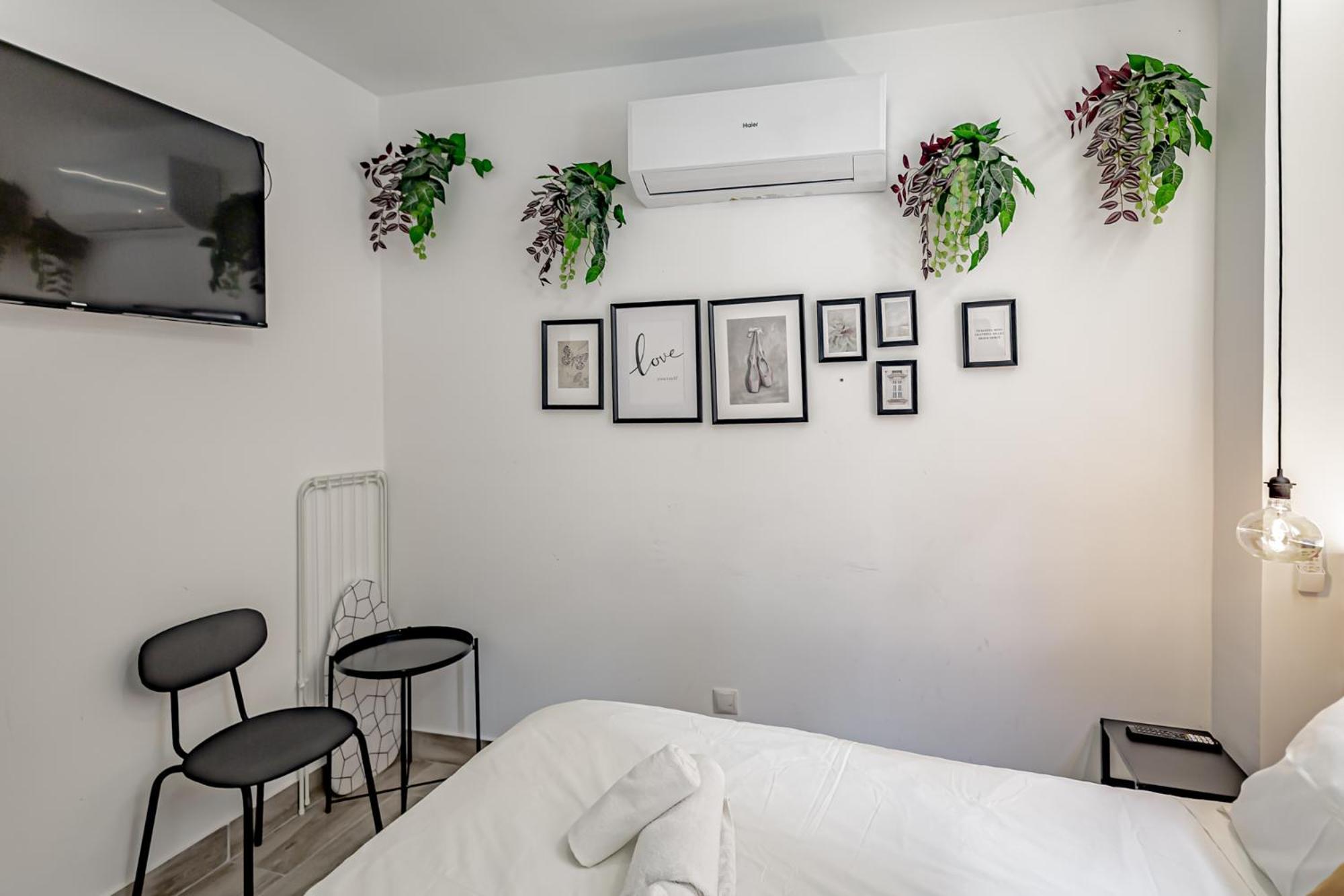Apartamentos Santiago Cordero Мадрид Екстериор снимка