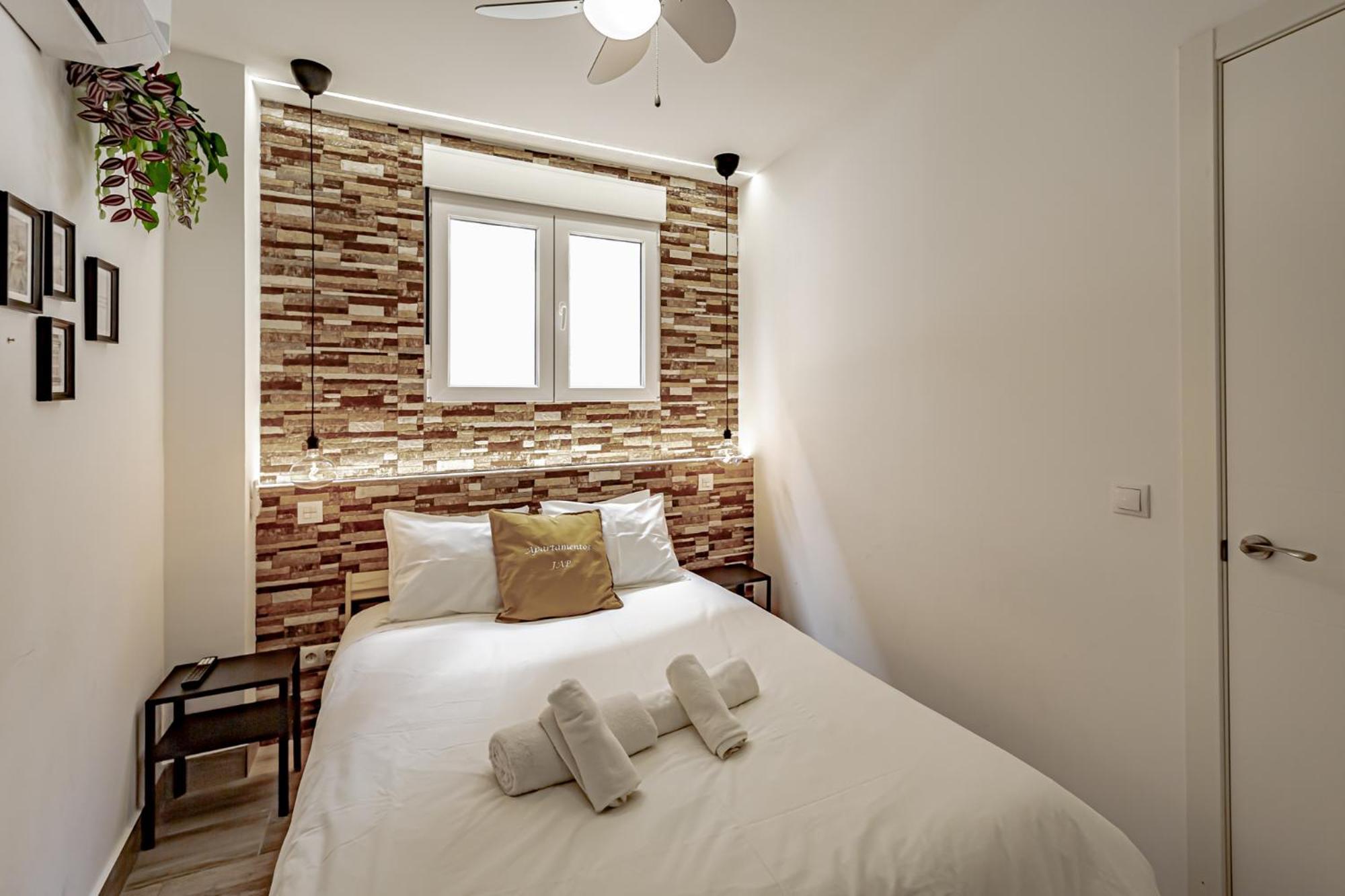 Apartamentos Santiago Cordero Мадрид Екстериор снимка