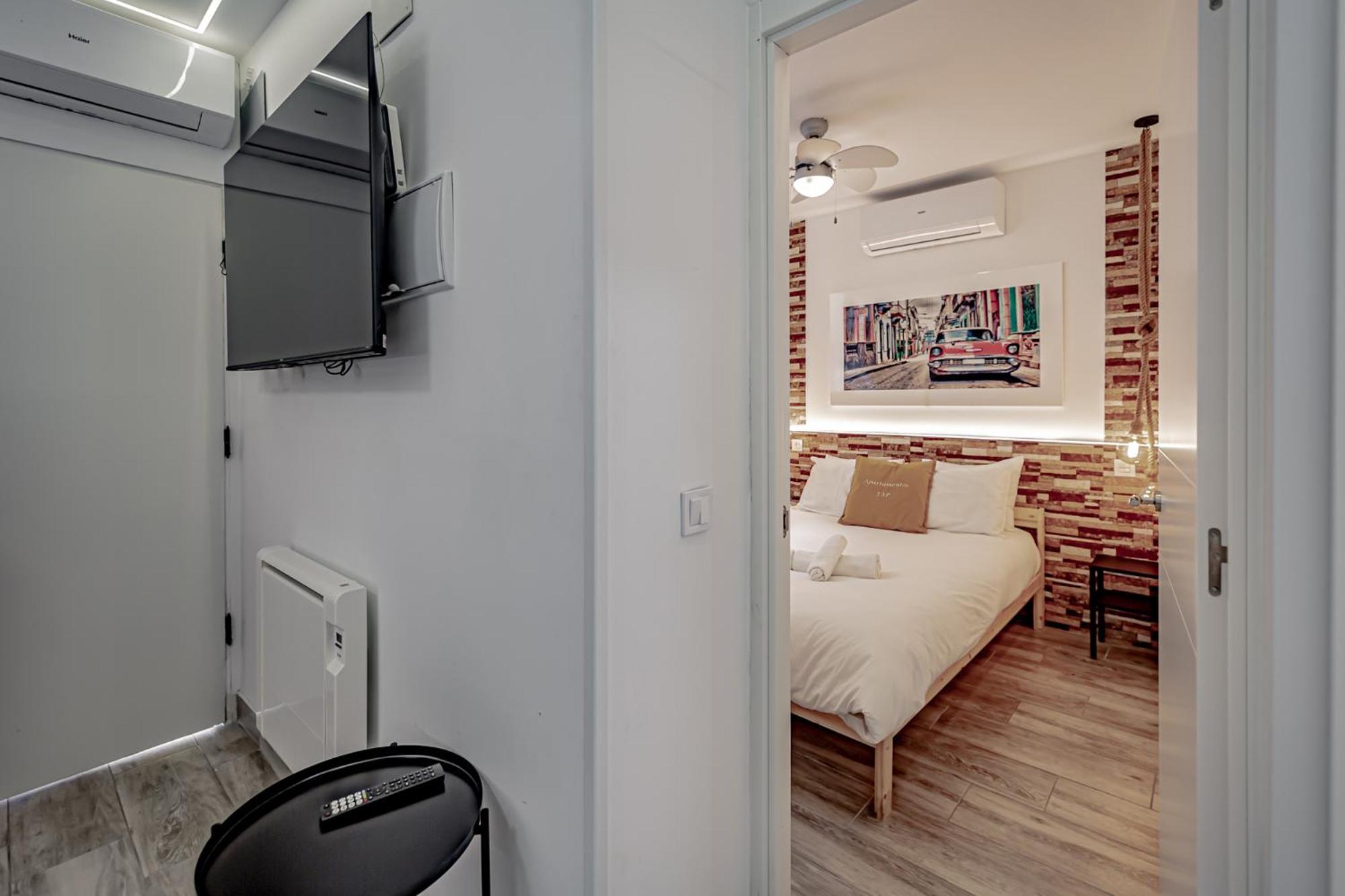 Apartamentos Santiago Cordero Мадрид Екстериор снимка