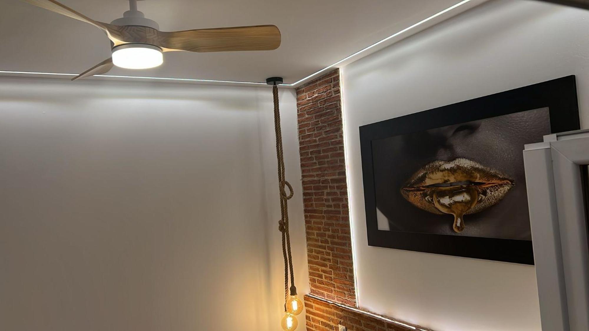 Apartamentos Santiago Cordero Мадрид Стая снимка