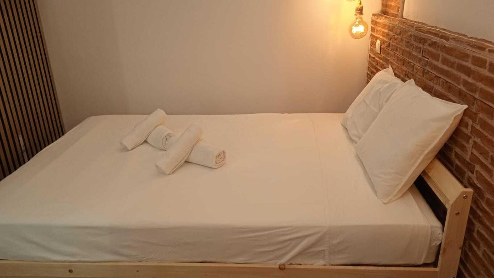 Apartamentos Santiago Cordero Мадрид Стая снимка